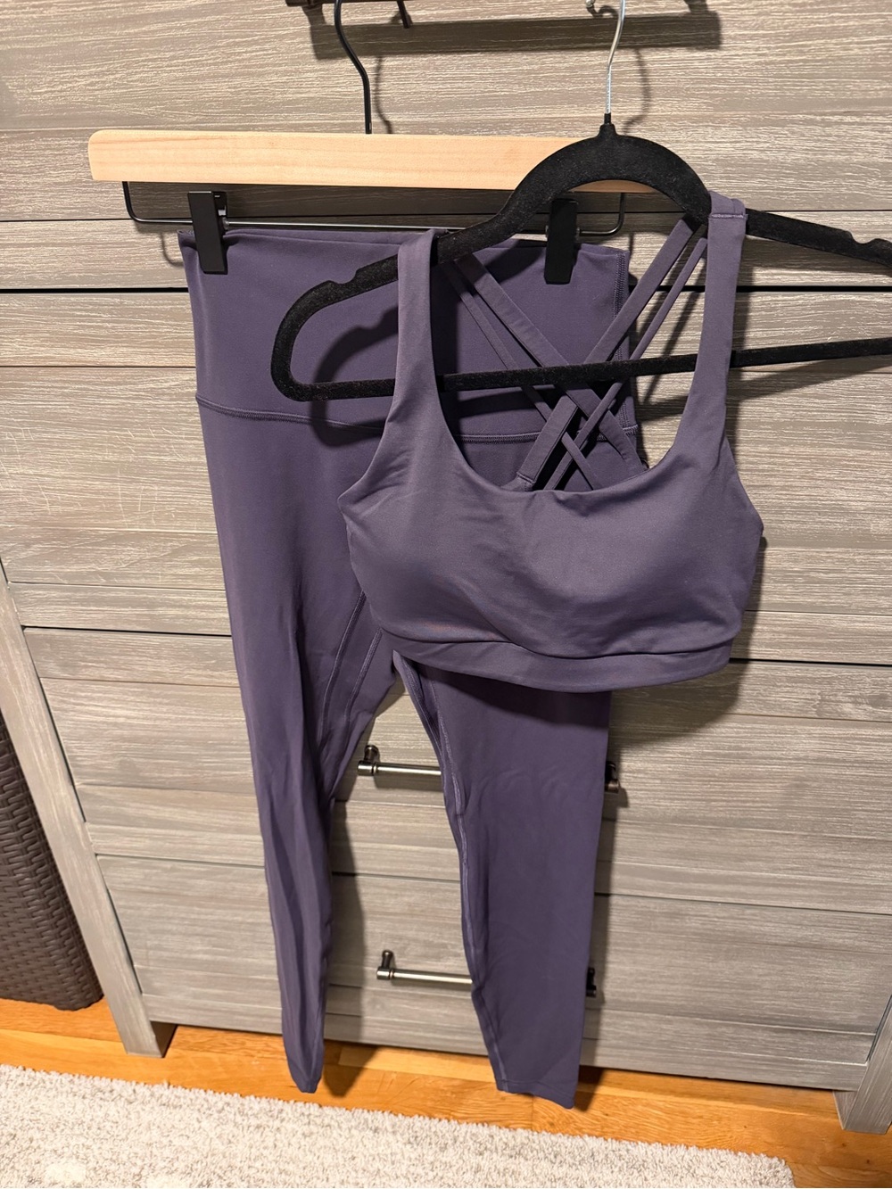Lululemon atmosp purple. Align leggings no line size 6 28 in energy bra size 8